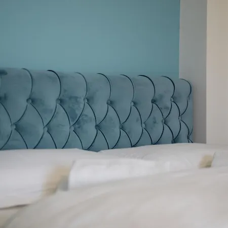 Bora 4*
